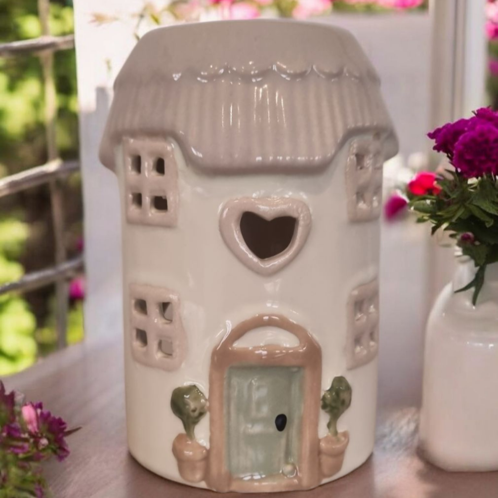 Rustic Pottery House Wax Burner