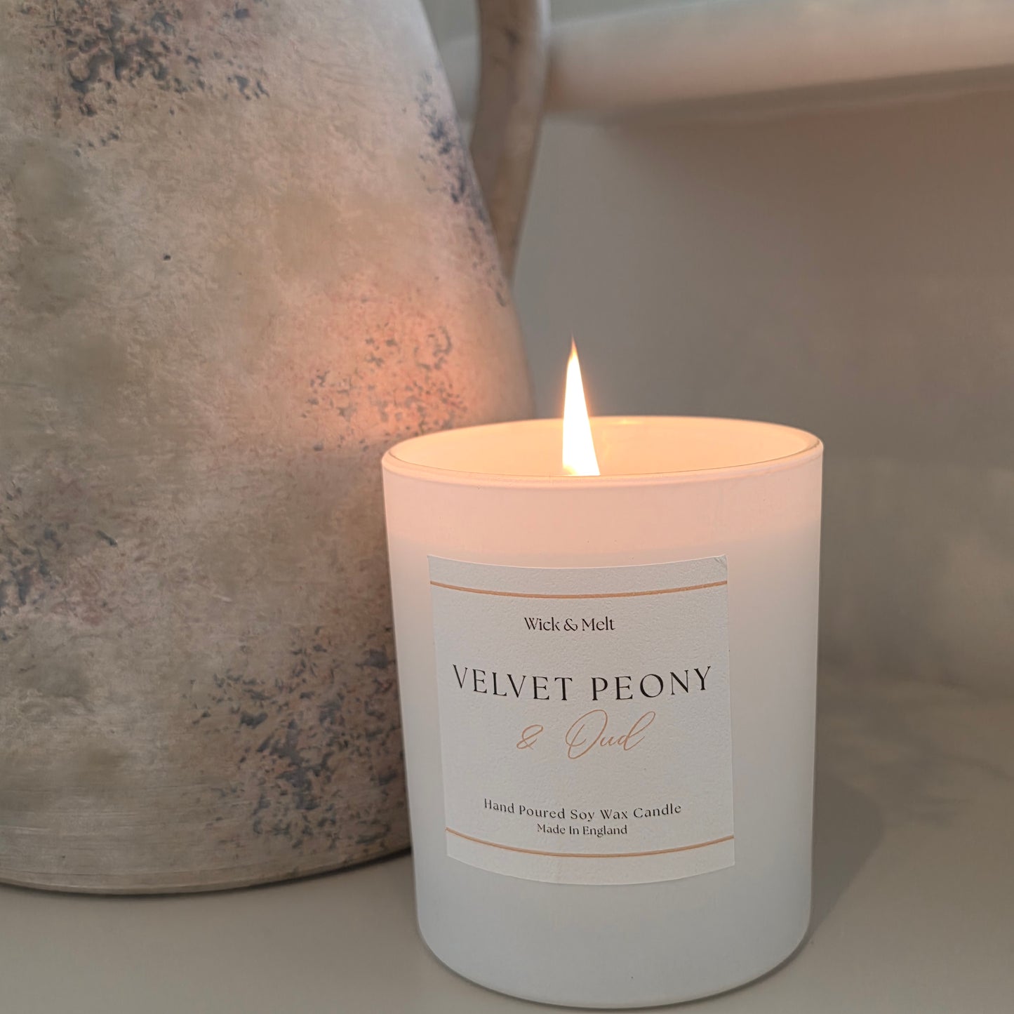 Velvet Peony & Oud Candle