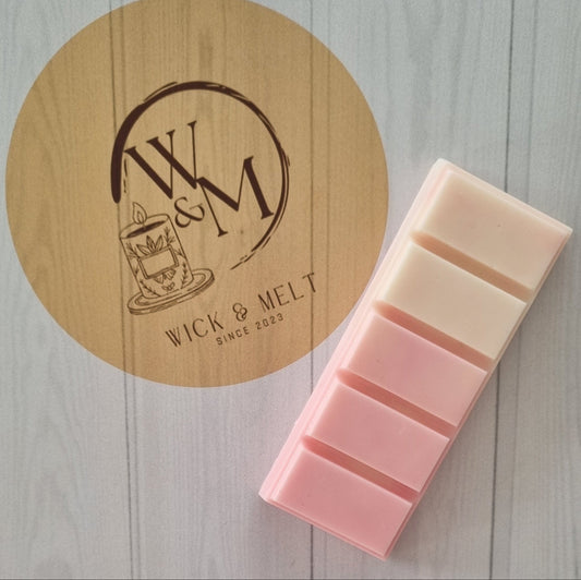 Strawberry Vanilla Melts Snap Bar